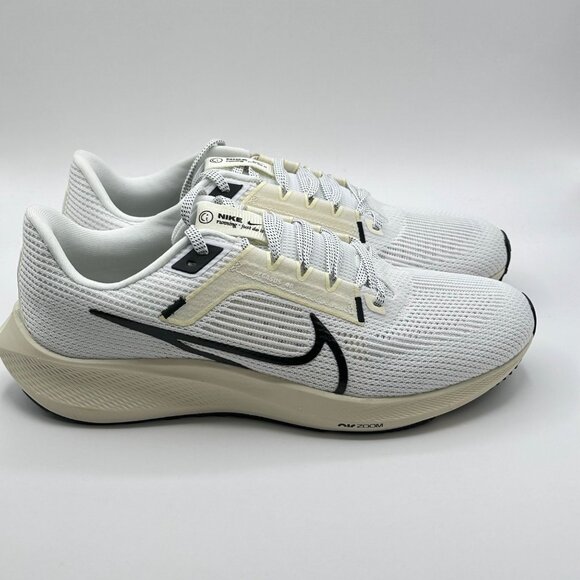 Women's Nike Air Zoom Pegasus 40 White Coconut Milk Sail Black Running Size 11 - Picture 4 of 12